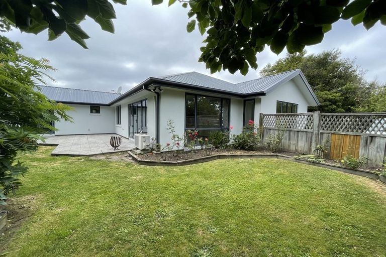 Photo of property in 52a Hounslow Street, Ilam, Christchurch, 8041