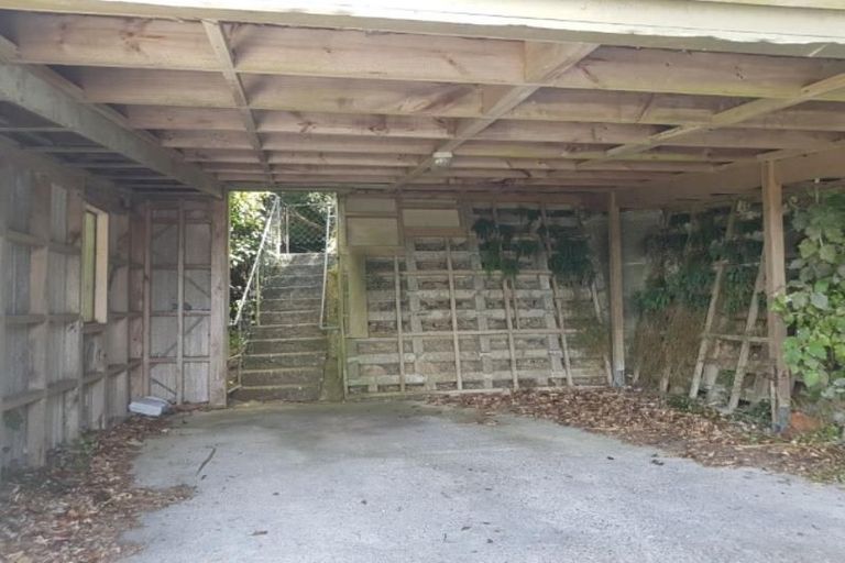 Photo of property in 22 Highbury Crescent, Highbury, Wellington, 6012