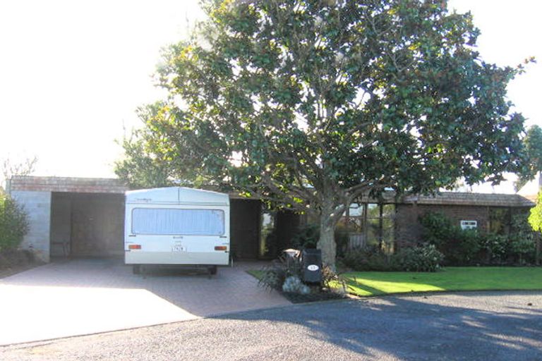 Photo of property in 22 Totara Drive, St Andrews, Hamilton, 3200