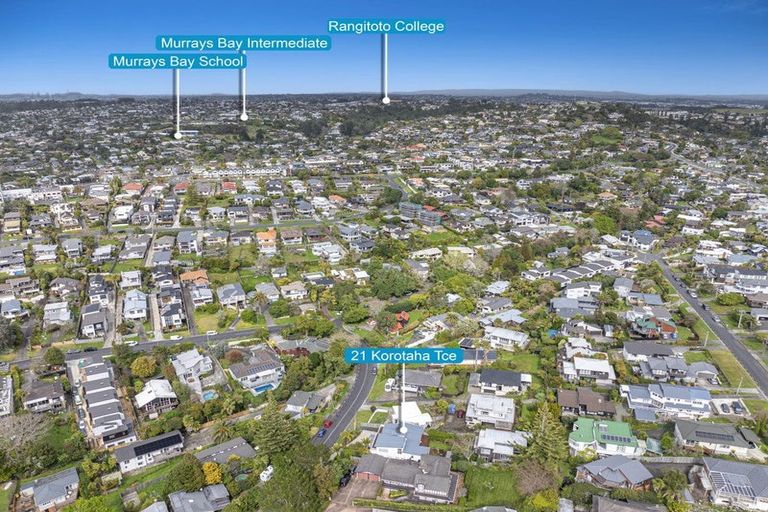 Photo of property in 21 Korotaha Terrace, Rothesay Bay, Auckland, 0630