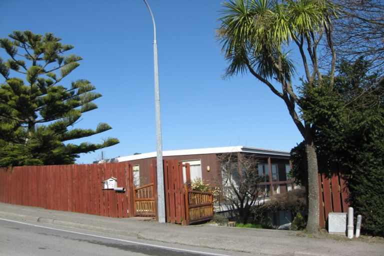 Photo of property in 212 Dyers Pass Road, Cashmere, Christchurch, 8022