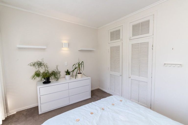 Photo of property in 11 Waiapu Road, Kelburn, Wellington, 6012