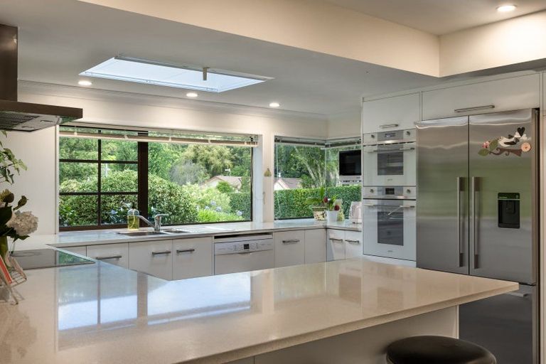 Photo of property in 114 Main Road South, Raumati Beach, Paraparaumu, 5032