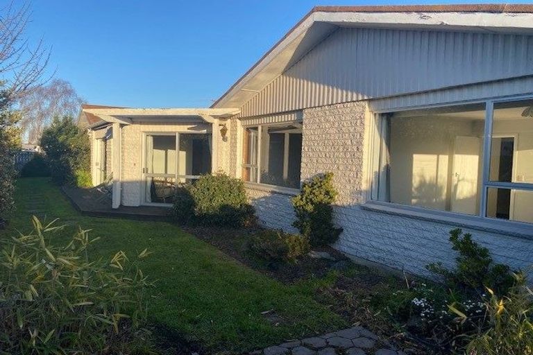 Photo of property in 9 Cintra Place, Casebrook, Christchurch, 8051