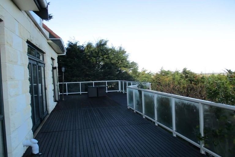 Photo of property in 165 Huia Street, Waikanae, 5391