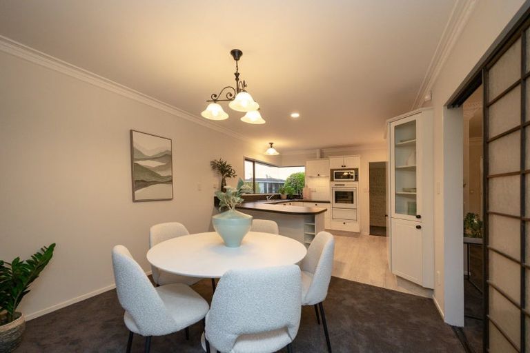 Photo of property in 20 Caulfield Place, Awapuni, Palmerston North, 4412