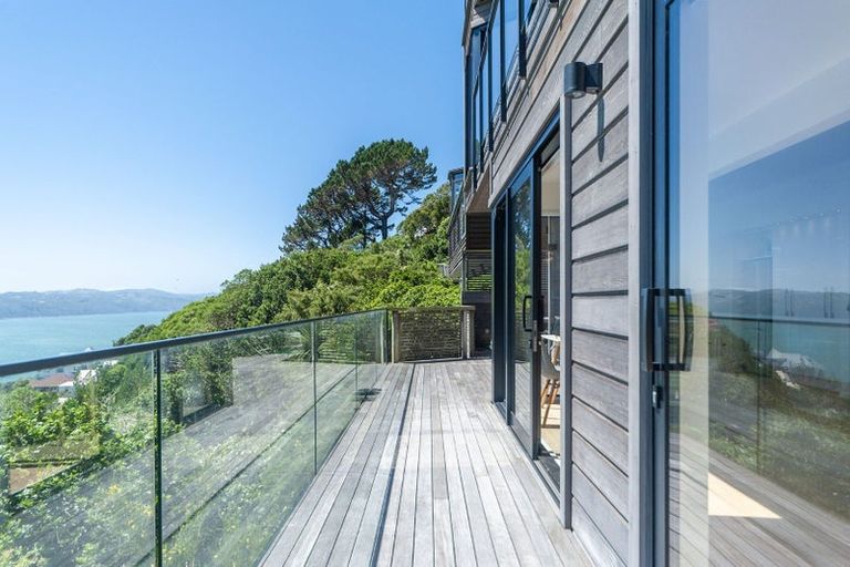 Photo of property in 34 Robieson Street, Roseneath, Wellington, 6011