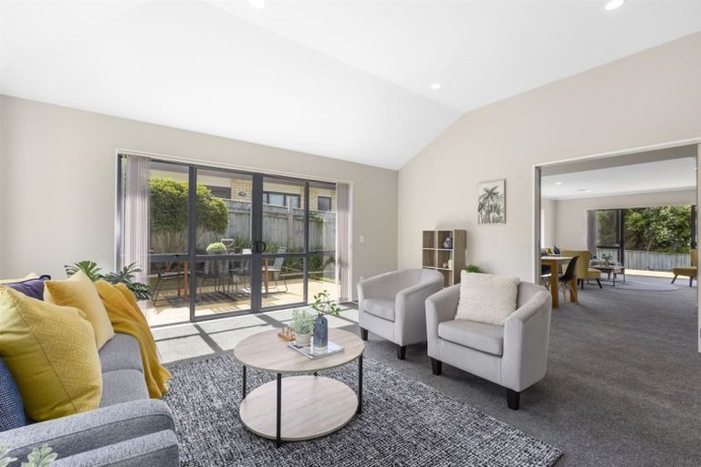 Photo of property in 29 Te Puia Drive, Aotea, Porirua, 5024