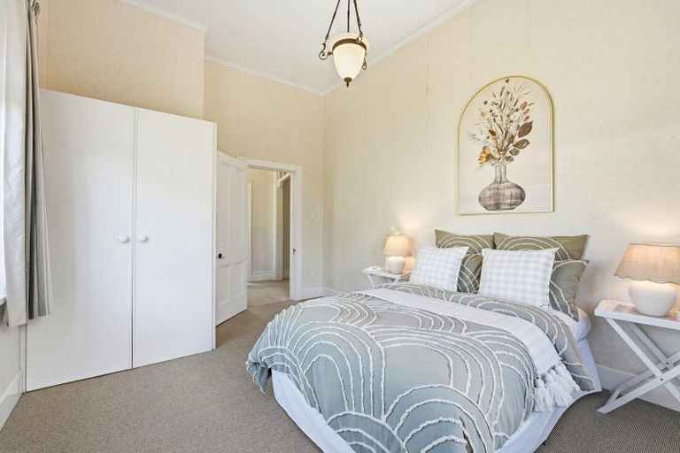 Photo of property in 80 Great North Road, Saint Johns Hill, Whanganui, 4500