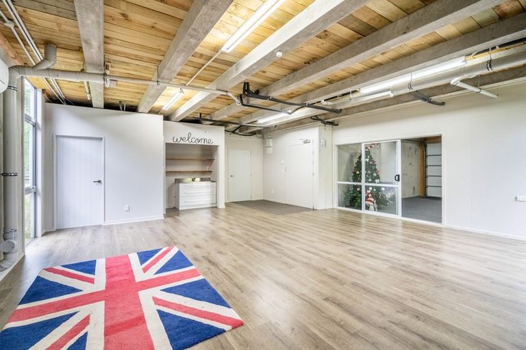 Photo of property in 156 Black Road, Otatara, Invercargill, 9879