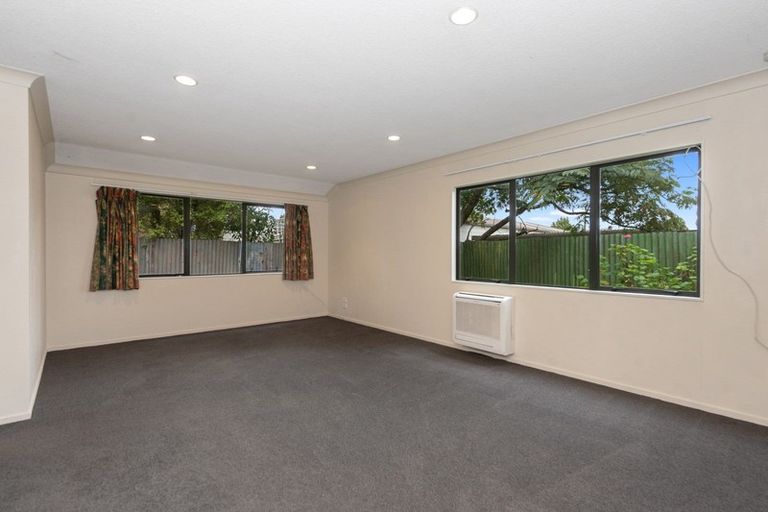 Photo of property in 15b Garnett Avenue, Forest Lake, Hamilton, 3200