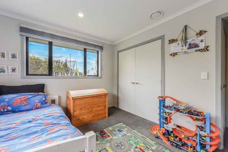 Photo of property in 20 Katania Heights, Brightwater, 7022