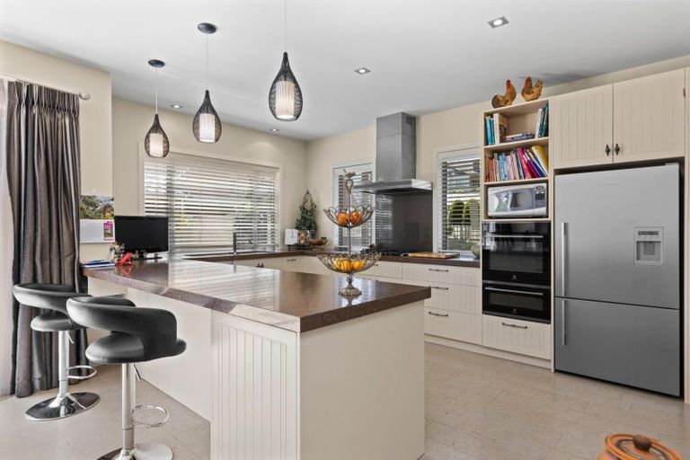 Photo of property in 16 Le Quesnoy Place, Cambridge, 3434