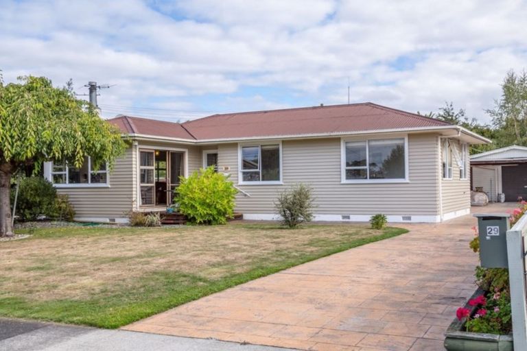 Photo of property in 29 Fergusson Street, Solway, Masterton, 5810