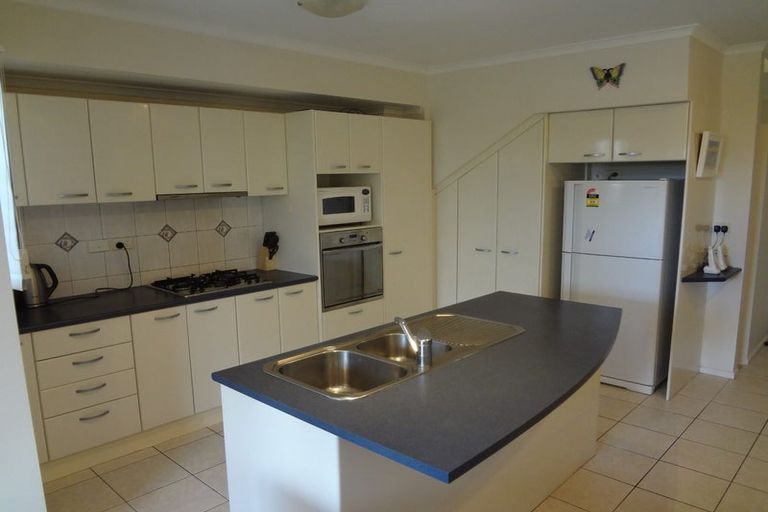 Photo of property in 5 Trimaran Drive, Gulf Harbour, Whangaparaoa, 0930