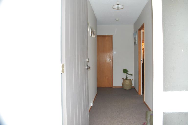 Photo of property in 12 Cornish Place, Cromwell, 9310