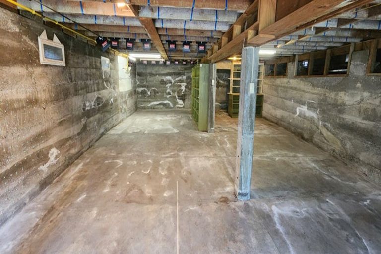 Photo of property in 39 Lorna Street, Lynmouth, New Plymouth, 4310