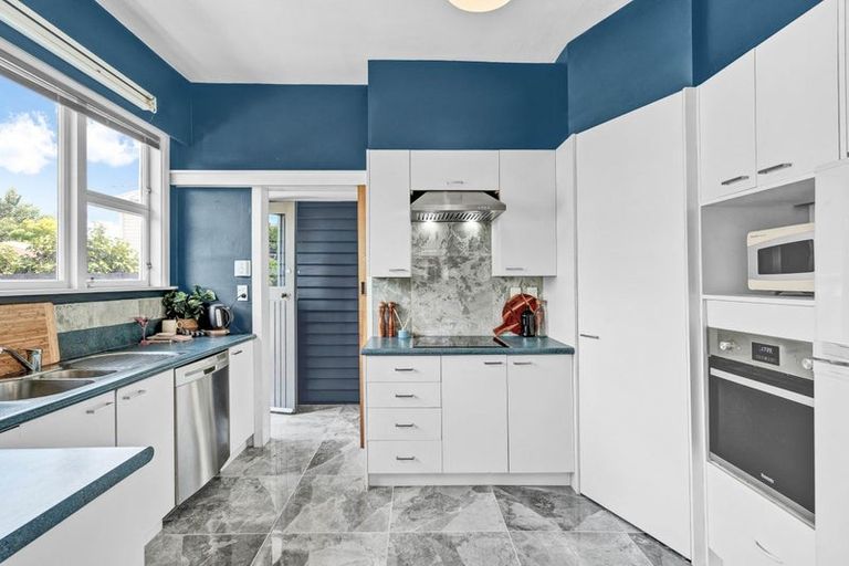 Photo of property in 22 Aylmer Street, Somerfield, Christchurch, 8024