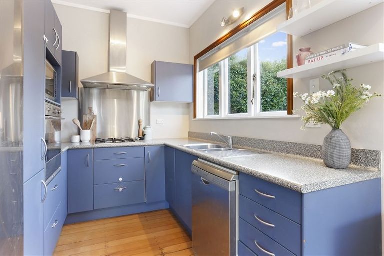 Photo of property in 30 Park Avenue, Birkenhead, Auckland, 0626