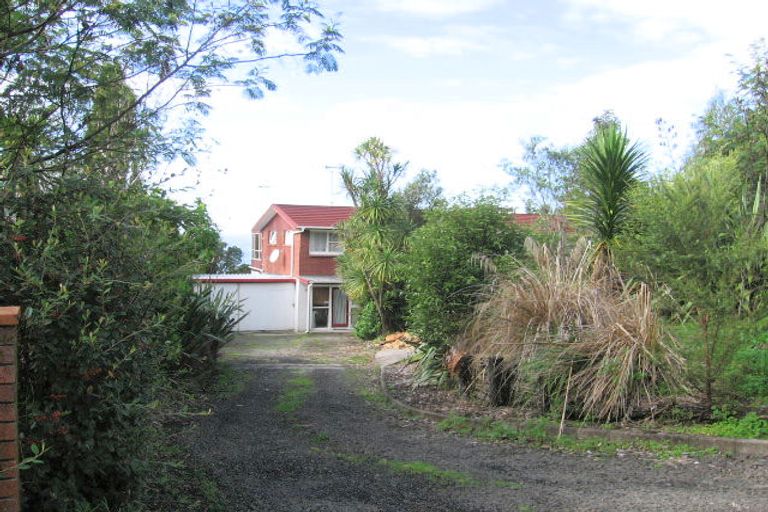 Photo of property in 7 Warner Park Avenue, Laingholm, Auckland, 0604
