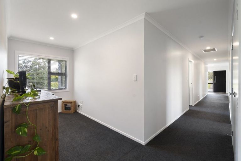 Photo of property in 872a Reid Line East, Bunnythorpe, Palmerston North, 4481