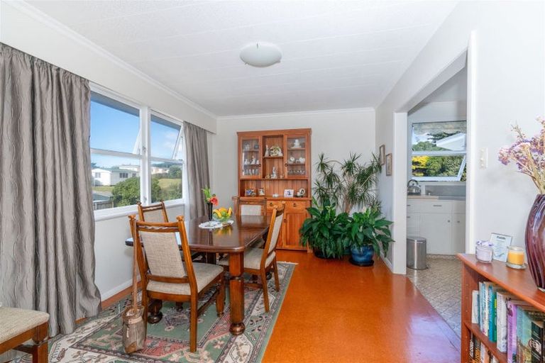 Photo of property in 74 Park Avenue, Waitarere Beach, Levin, 5510