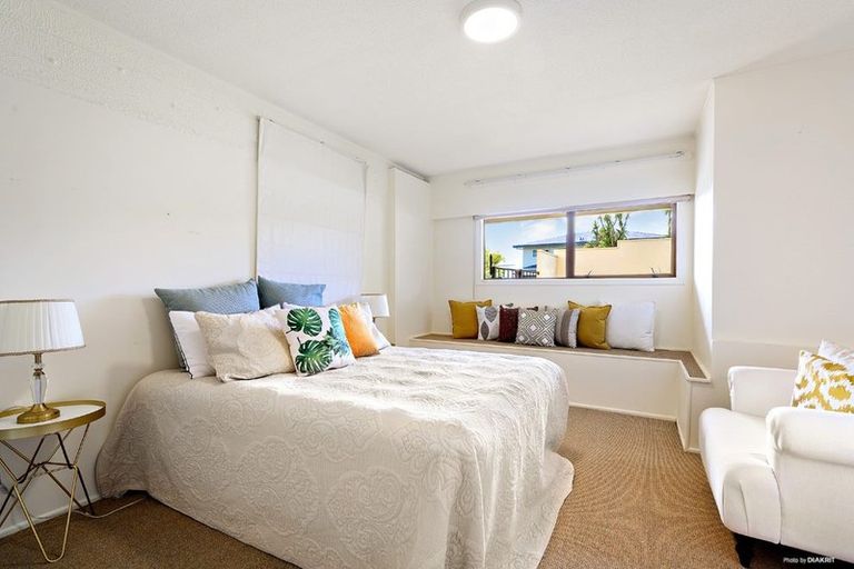 Photo of property in 1/36 Venus Place, Half Moon Bay, Auckland, 2012