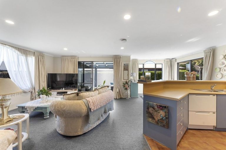 Photo of property in 28 Allport Place, Stoke, Nelson, 7011