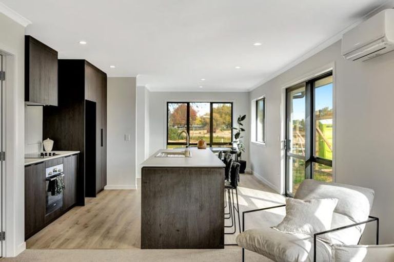 Photo of property in 13 One Haruru Street, Cambridge, 3493