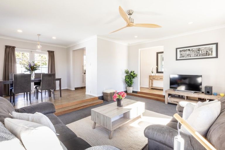 Photo of property in 30 James Cook Street, Havelock North, 4130