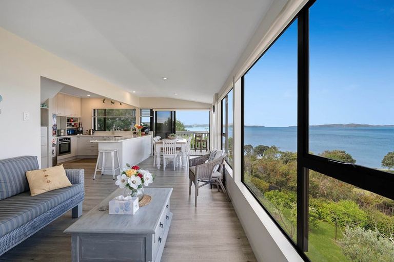 Photo of property in 44b Tamatea Drive, Snells Beach, 0920