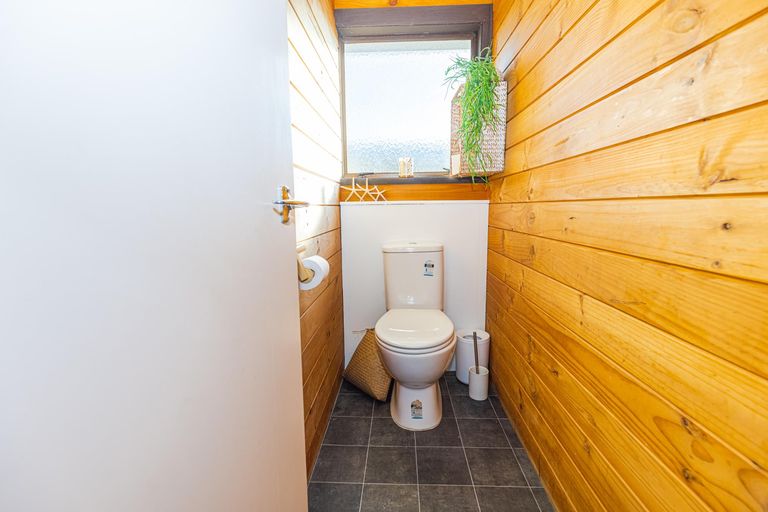 Photo of property in 2 Burmah Street, Aramoho, Whanganui, 4500