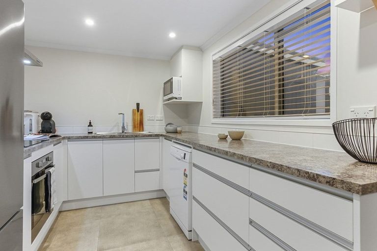 Photo of property in 53 Mapou Road, Hobsonville, Auckland, 0616