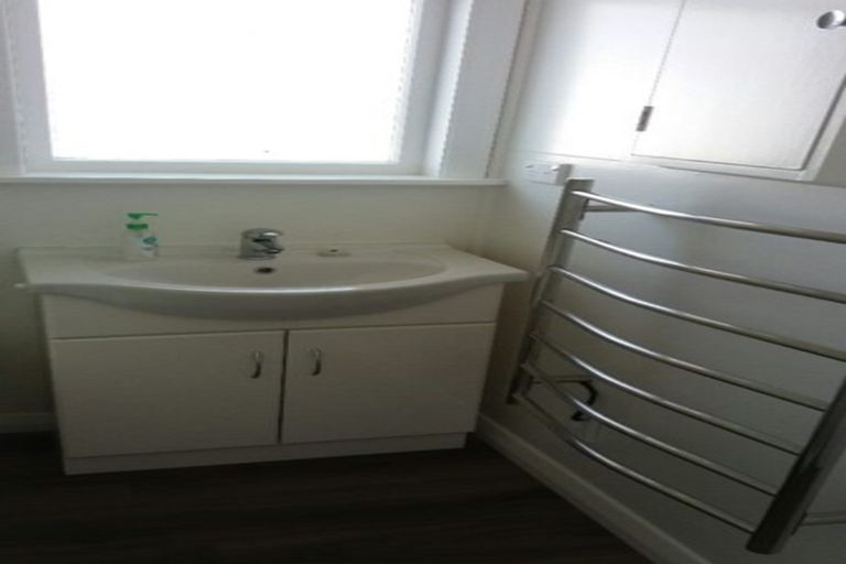 Photo of property in 9 Winton Street, Paraparaumu Beach, Paraparaumu, 5032