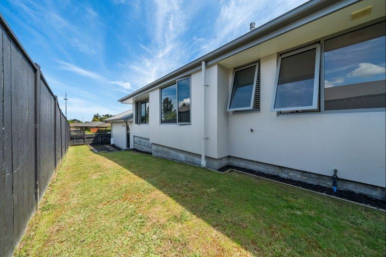 Photo of property in 3 Margaret Alice Close, Whalers Gate, New Plymouth, 4310