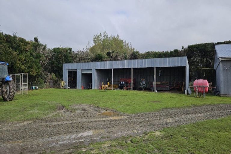 Photo of property in 420 Dunrobin Road, Fuchsia Creek, Oamaru, 9491