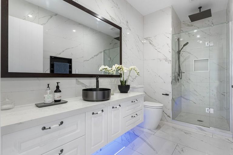 Photo of property in 34 Michael Bosher Way, Flat Bush, Auckland, 2019