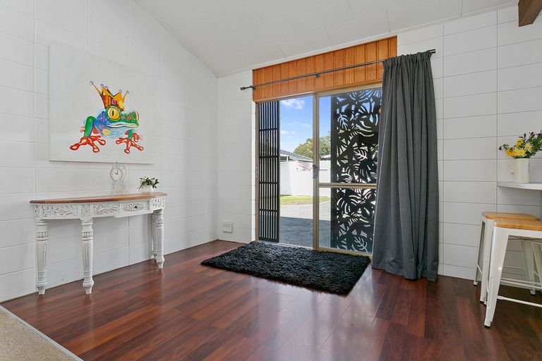 Photo of property in 80 Princes Street, Cambridge, 3434