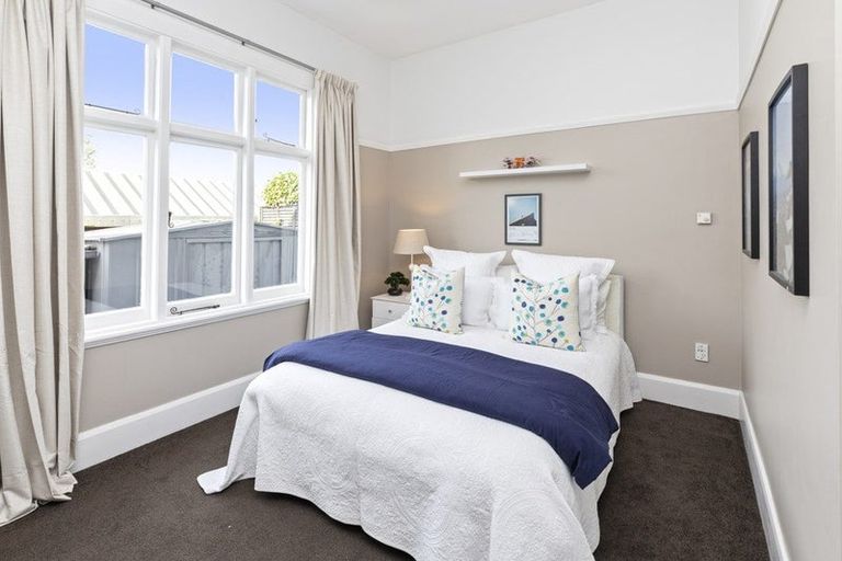Photo of property in 32 Taylors Avenue, Bryndwr, Christchurch, 8052
