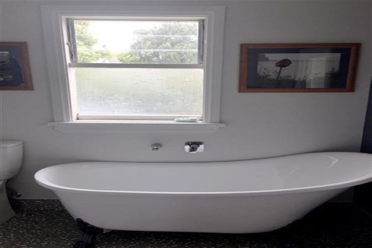 Photo of property in 63 Mclauchlan Street, Springlands, Blenheim, 7201