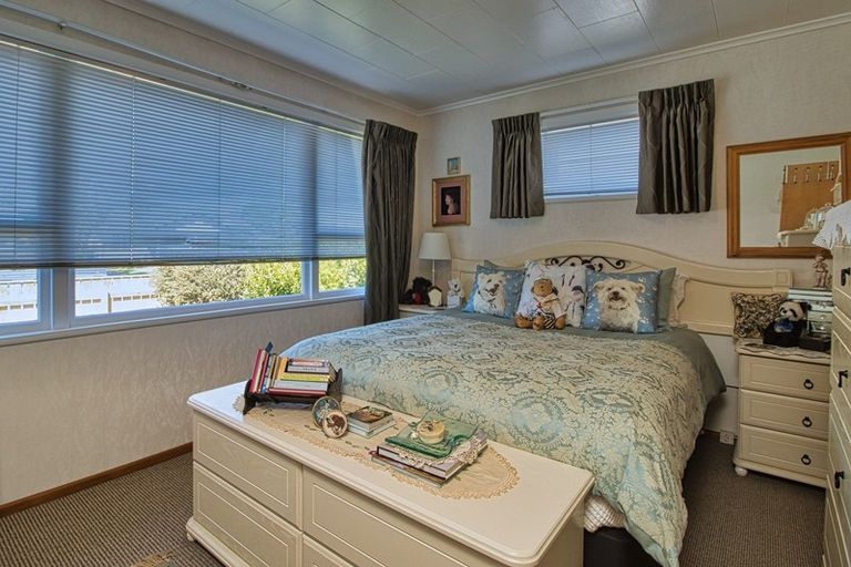 Photo of property in 72 Alexander Avenue, Onekawa, Napier, 4110