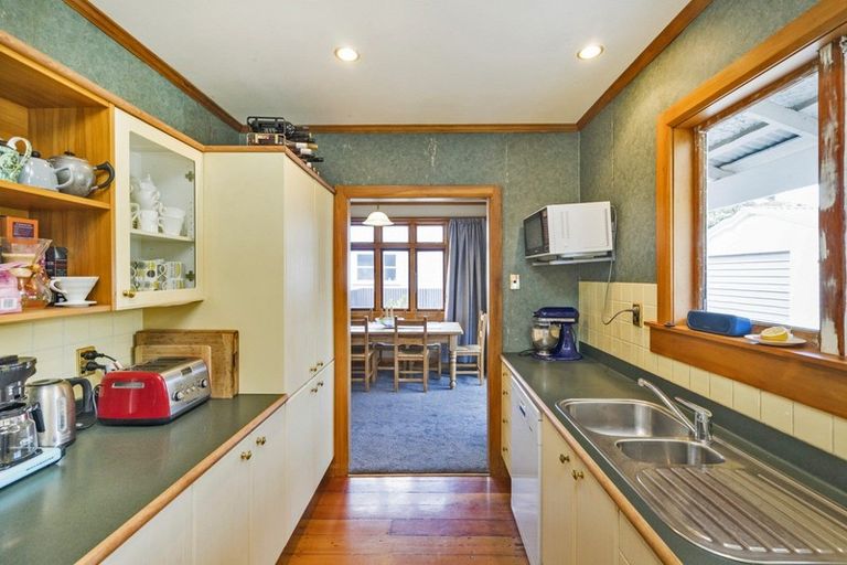 Photo of property in 26 Burns Avenue, Takaro, Palmerston North, 4412