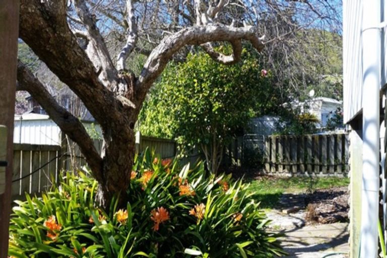 Photo of property in 21b Huia Street, Waikanae, 5036