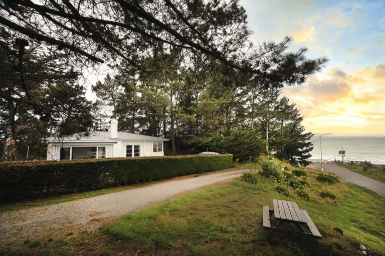 Photo of property in 4 Hakatere Drive, Wakanui, Ashburton, 7777