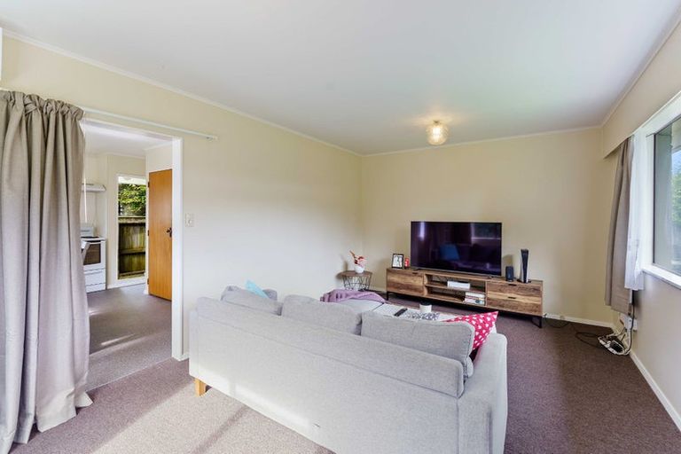 Photo of property in 2/259 Te Moana Road, Waikanae, 5036
