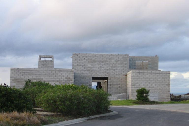 Photo of property in 8 Karahu Lane, Omaha, 0986