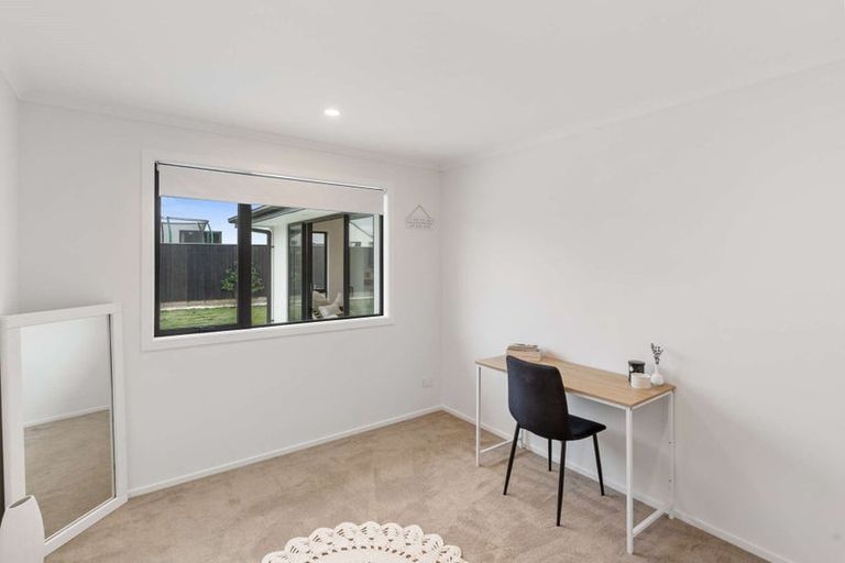 Photo of property in 40 Sandhurst Drive, Rolleston, 7615