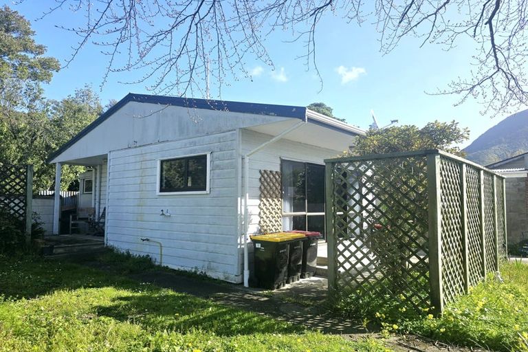 Photo of property in 20 Scotland Street, Picton, 7220