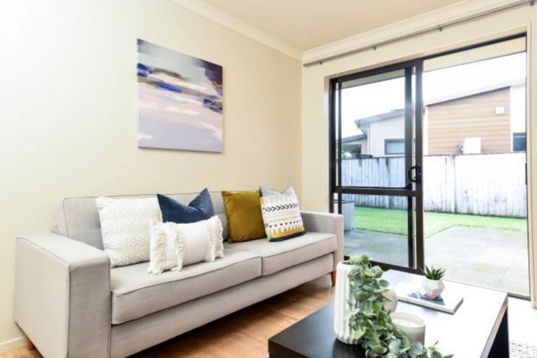 Photo of property in 4 Azure Place, Huntington, Hamilton, 3210