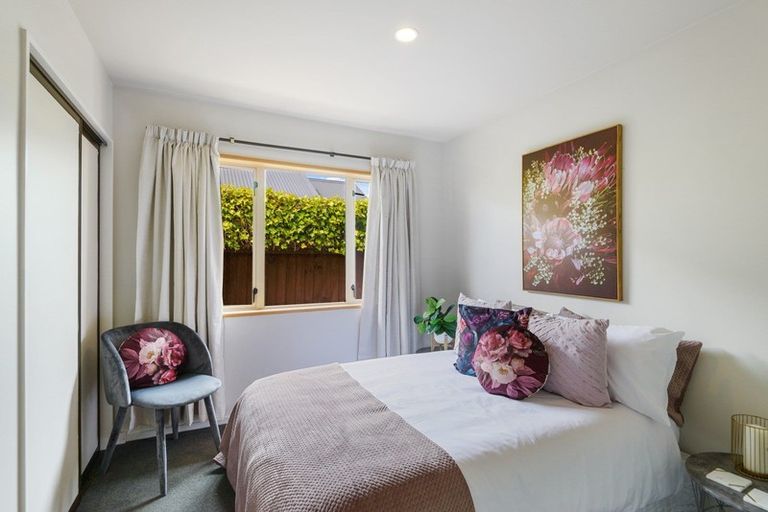 Photo of property in 28 Allard Street, Edgeware, Christchurch, 8013